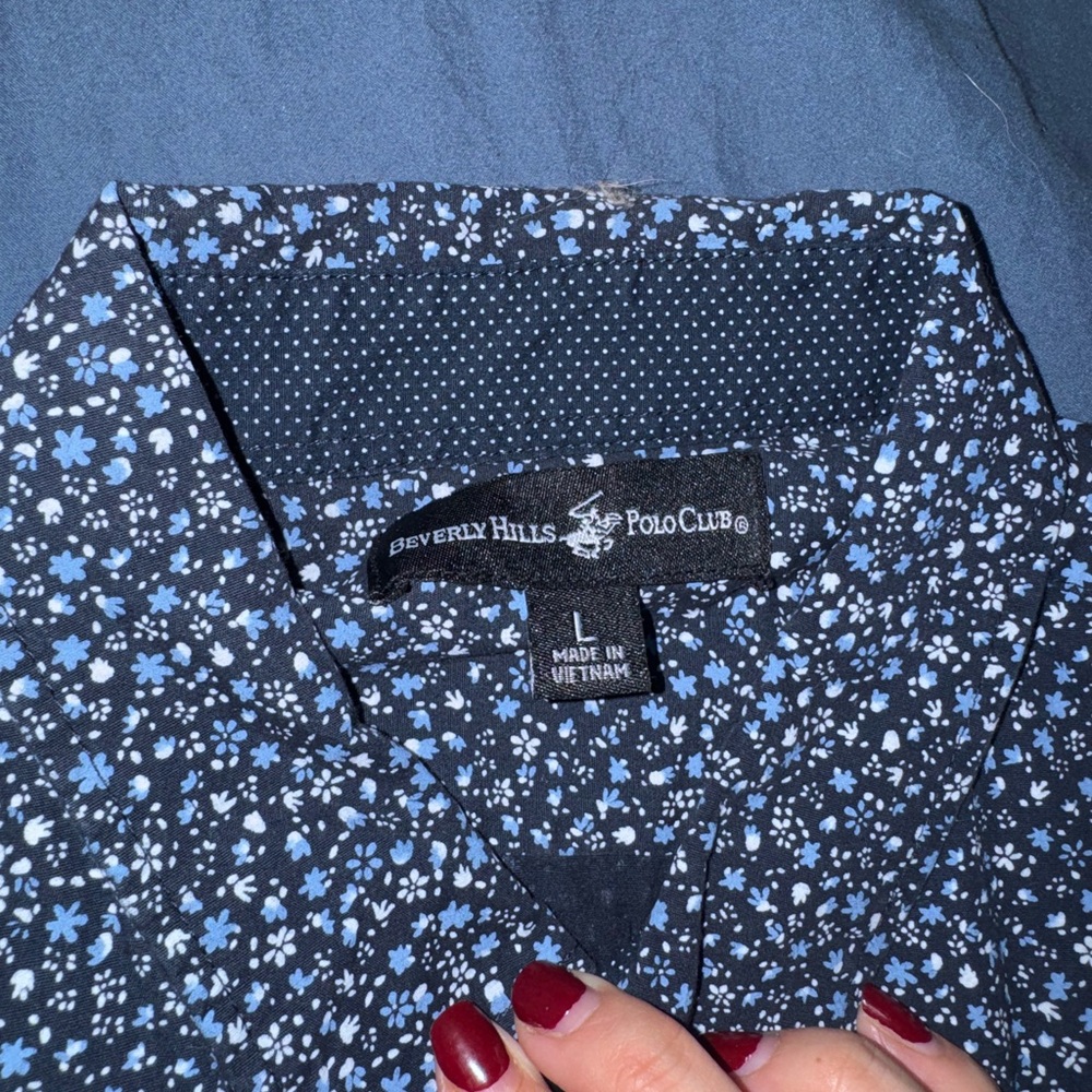 Beverly Hills Polo Club Men's Black and Blue Floral Shirt
